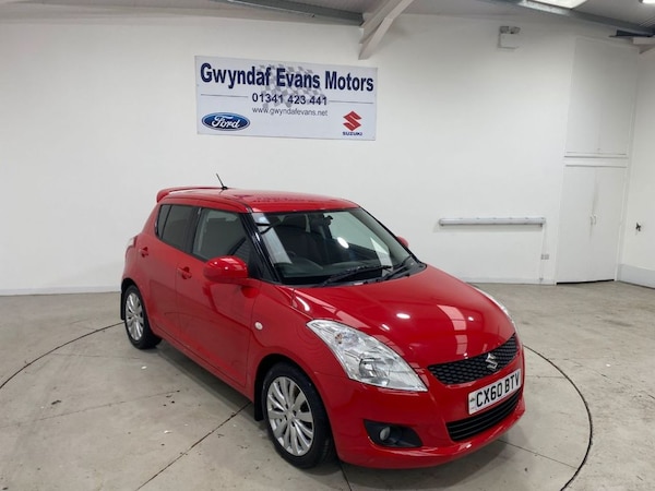 Used Suzuki Swift 2010 for sale - 76322750: Photo 1