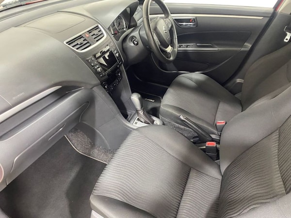 Used Suzuki Swift 2010 for sale - 76322750: Photo 23
