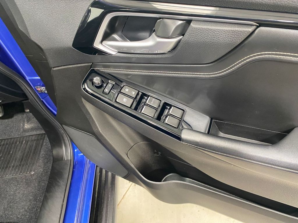 Used Isuzu D-Max 2023 for sale - 76405777: Photo 6