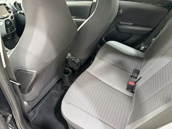 Used Toyota AYGO 2018 for sale - 79776400: Photo