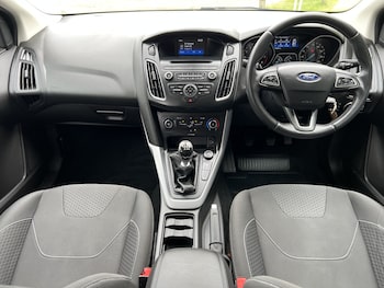 Used Ford Focus 2015 for sale - 78761282: Photo