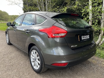 Used Ford Focus 2015 for sale - 78739565: Photo