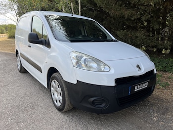 Used Peugeot Partner 2014 for sale - 79471045: Photo