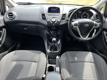 Used Ford Fiesta 2013 for sale - 79302201: Photo