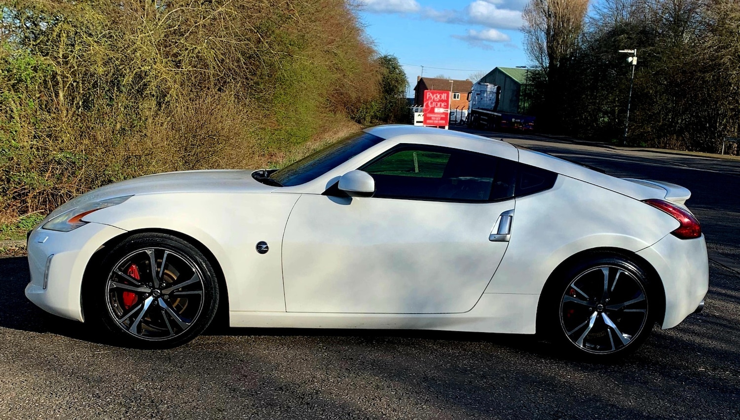 Used Nissan 370 Z 2016 for sale - 77983618: Photo 9