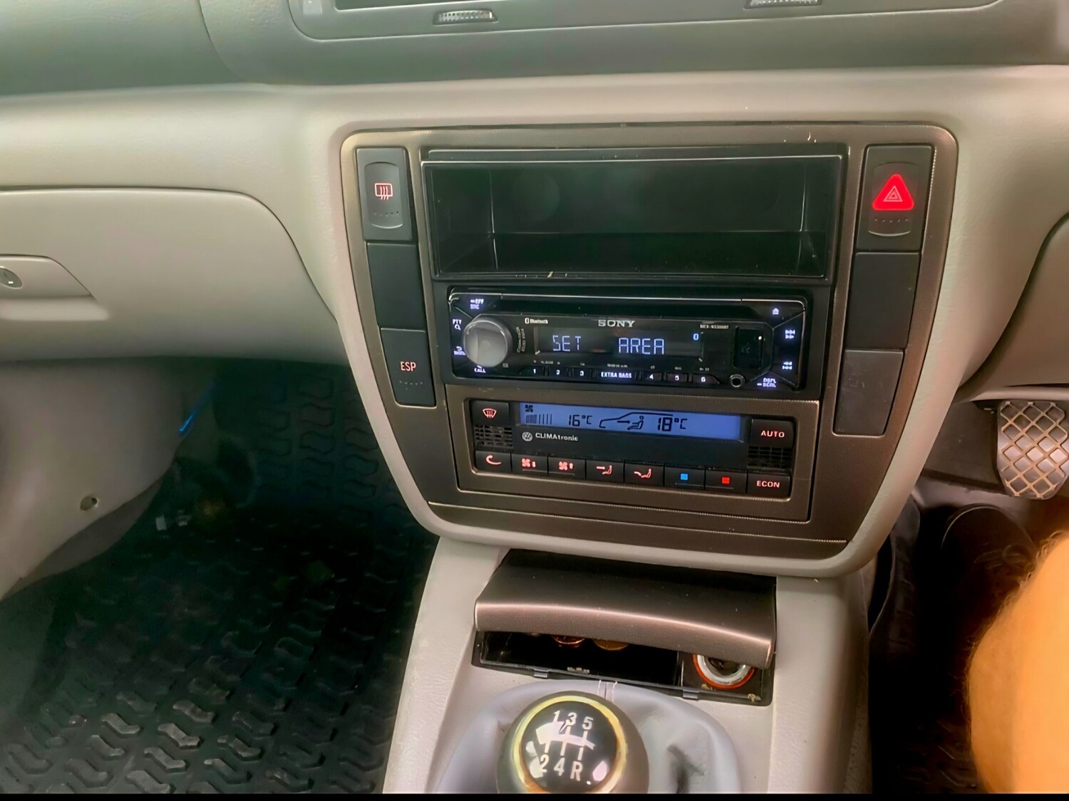 Used Volkswagen Passat 2004 for sale - 77983804: Photo 20