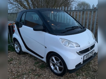 Used smart fortwo 2011 for sale - 77983769: Photo
