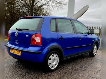 Used Volkswagen Polo 2004 for sale - 77984070: Photo