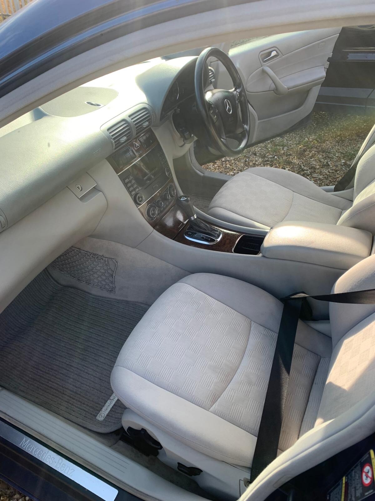 Used Mercedes-Benz C Class 2004 for sale - 77983934: Photo 11