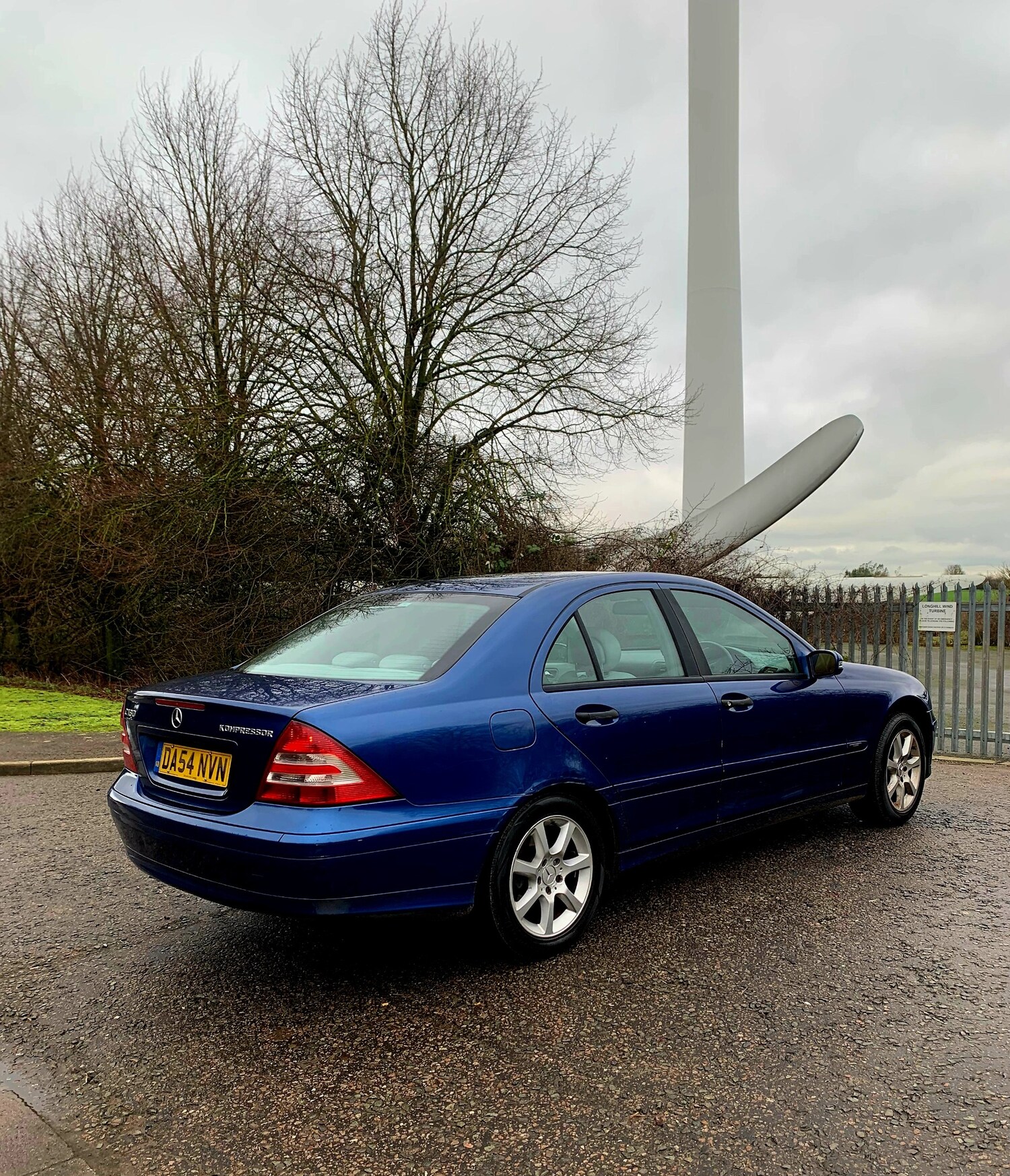 Used Mercedes-Benz C Class 2004 for sale - 77983934: Photo 4