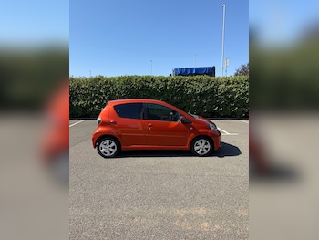 Used Toyota AYGO 2013 for sale - 79512836: Photo