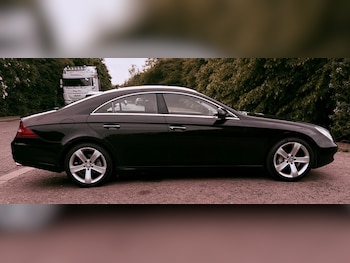 Used Mercedes-Benz CLS 2009 for sale - 78736494: Photo