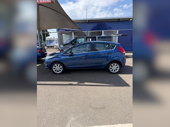 Used Ford Fiesta 2009 for sale - 79526643: Photo