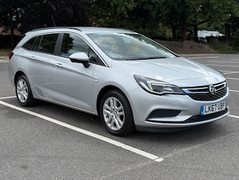Vauxhall - Astra