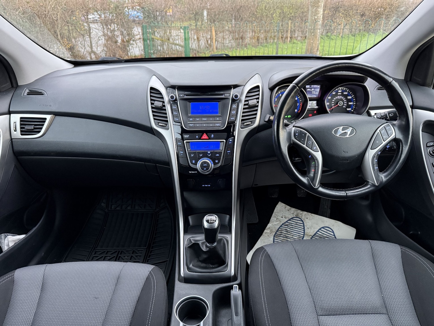 Used Hyundai i30 2014 for sale - 77014811: Photo 8