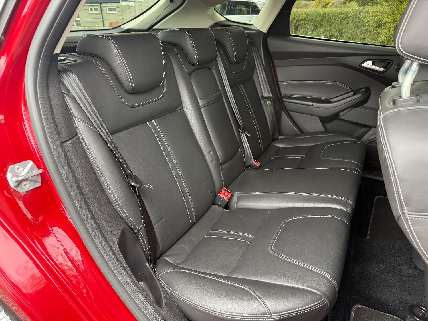 Used Ford Focus 2013 for sale - 76334773: Photo 13