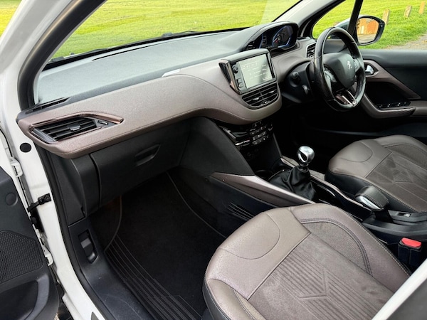 Used Peugeot 2008 2013 for sale - 76156748: Photo 11