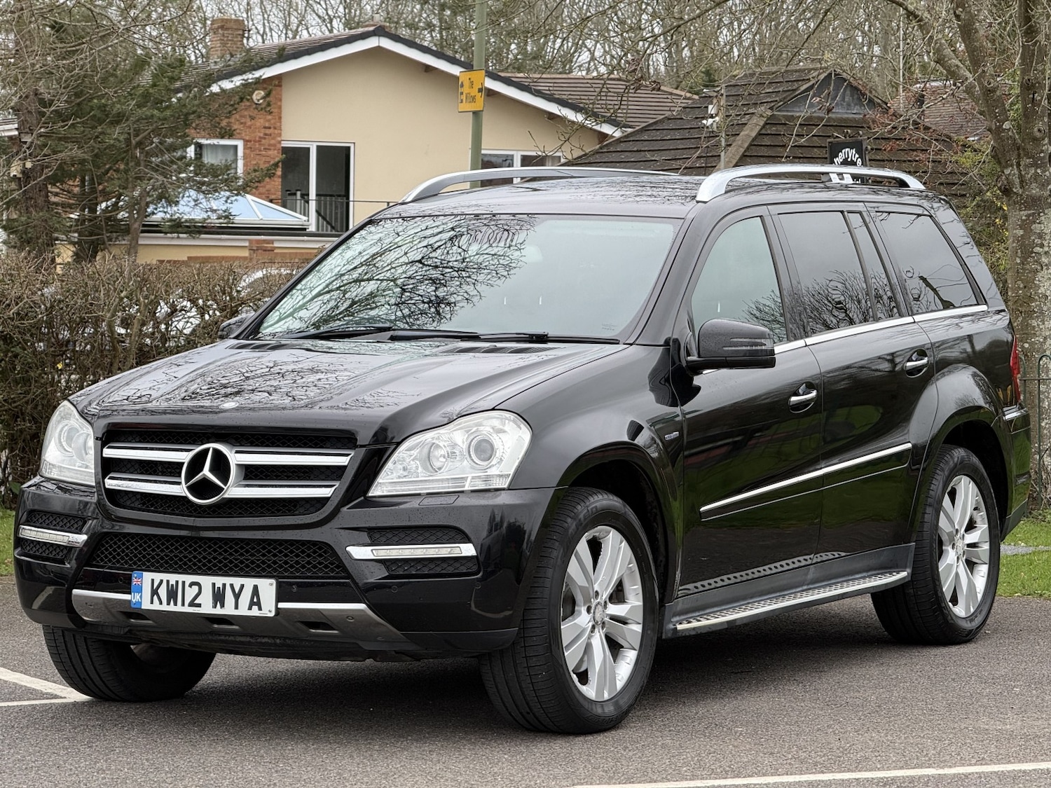 Used Mercedes-Benz GL Class 2012 for sale - 77851344: Photo 3