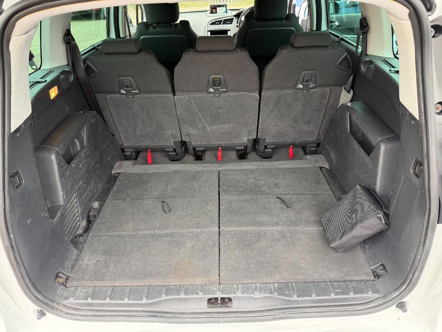 Used Peugeot 5008 2015 for sale - 76769415: Photo 19