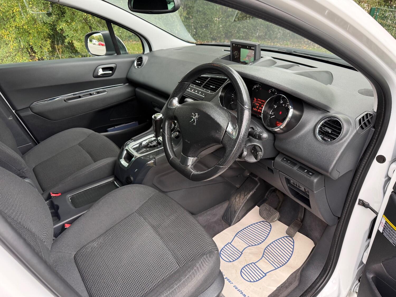 Used Peugeot 5008 2015 for sale - 76769415: Photo 7