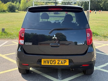 Used Mitsubishi Colt 2009 for sale - 75621231: Photo