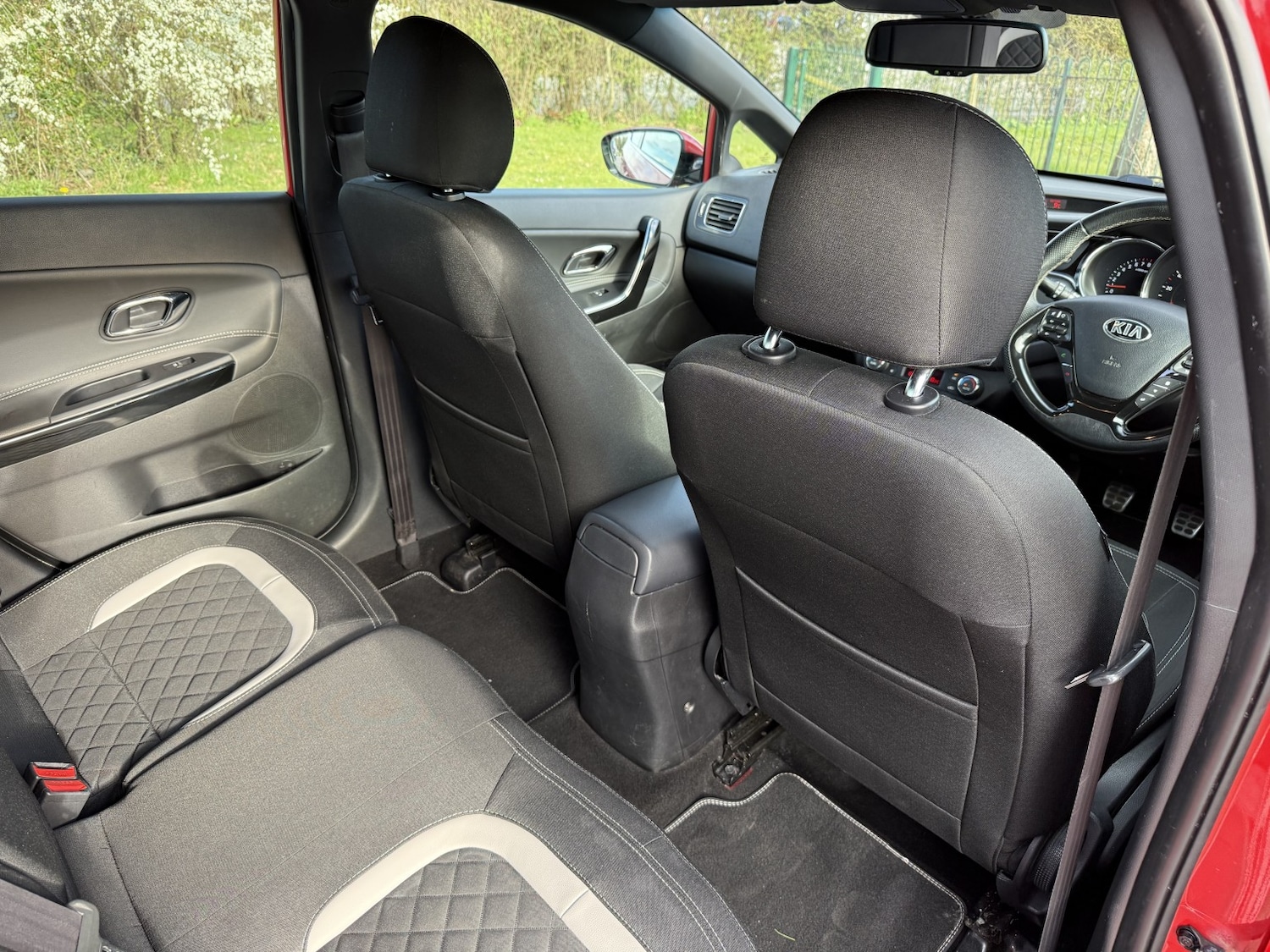 Used Kia Ceed 2015 for sale - 78031620: Photo 15