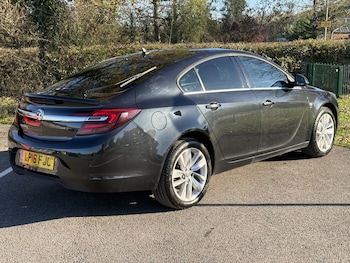 Used Vauxhall Insignia 2016 for sale - 76655985: Photo