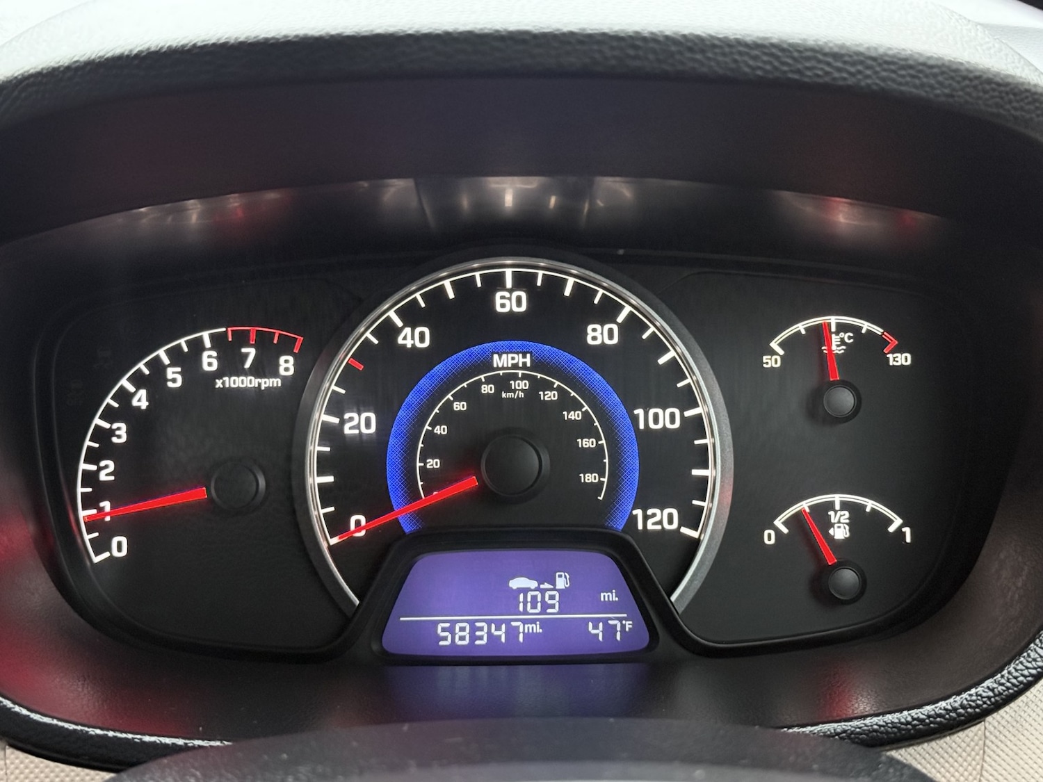 Used Hyundai i10 2016 for sale - 77277317: Photo 7