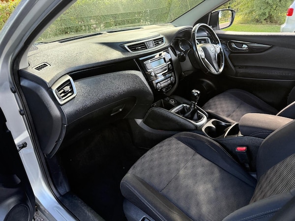 Used Nissan Qashqai 2016 for sale - 76186822: Photo 10