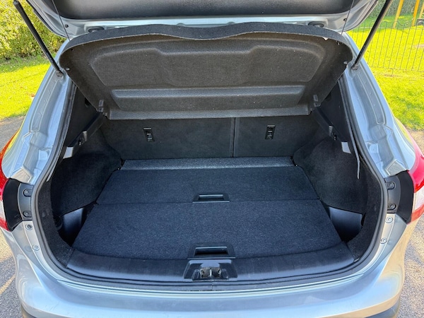 Used Nissan Qashqai 2016 for sale - 76186822: Photo 14