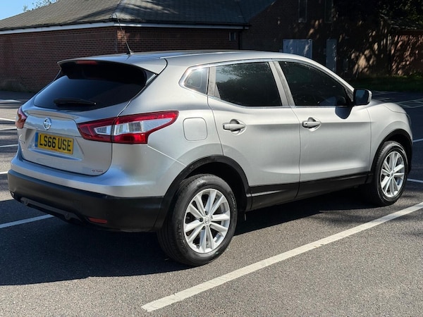 Used Nissan Qashqai 2016 for sale - 76186822: Photo 4