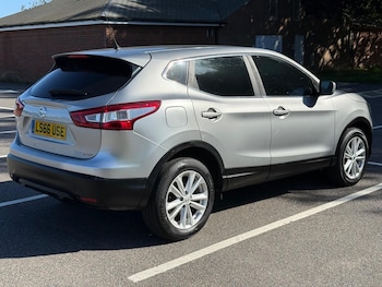 Used Nissan Qashqai 2016 for sale - 76186822: Photo