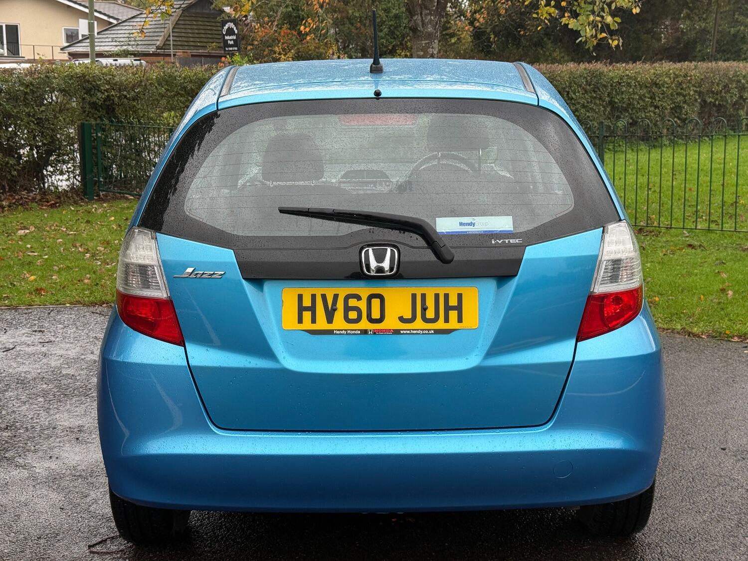 Used Honda Jazz 2010 for sale - 76439873: Photo 5