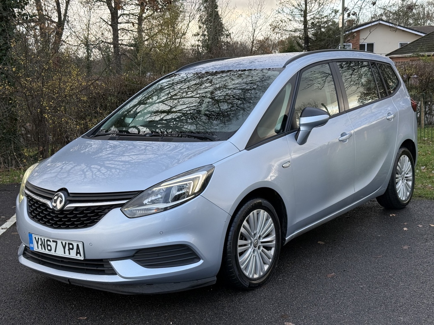 Used Vauxhall Zafira 2017 for sale - 76848636: Photo 3