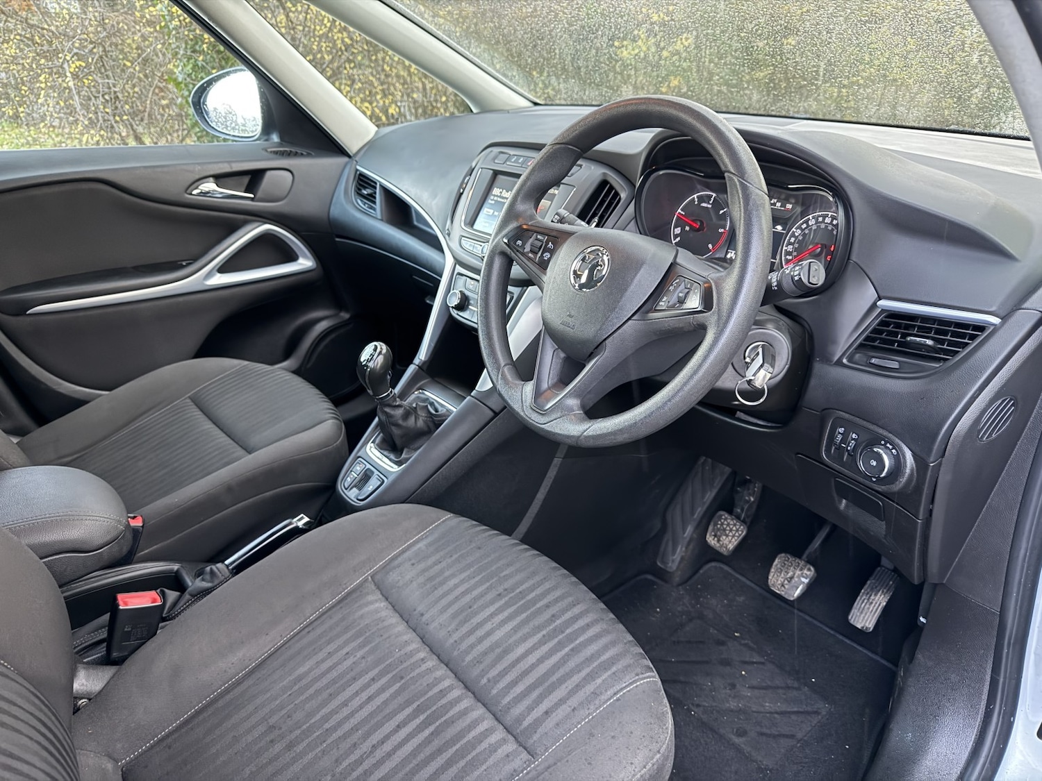 Used Vauxhall Zafira 2017 for sale - 76848636: Photo 7