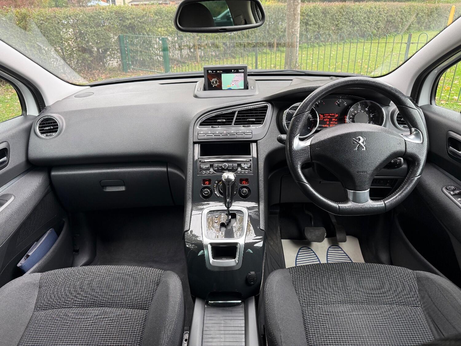 Used Peugeot 5008 2015 for sale - 76334764: Photo 11