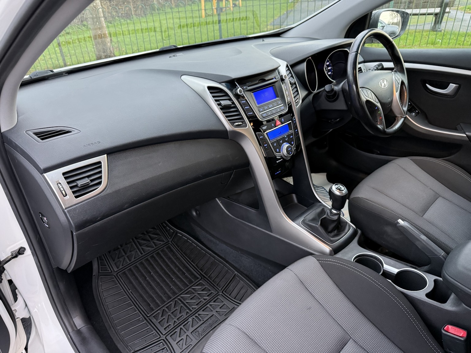 Used Hyundai i30 2014 for sale - 77051595: Photo 10