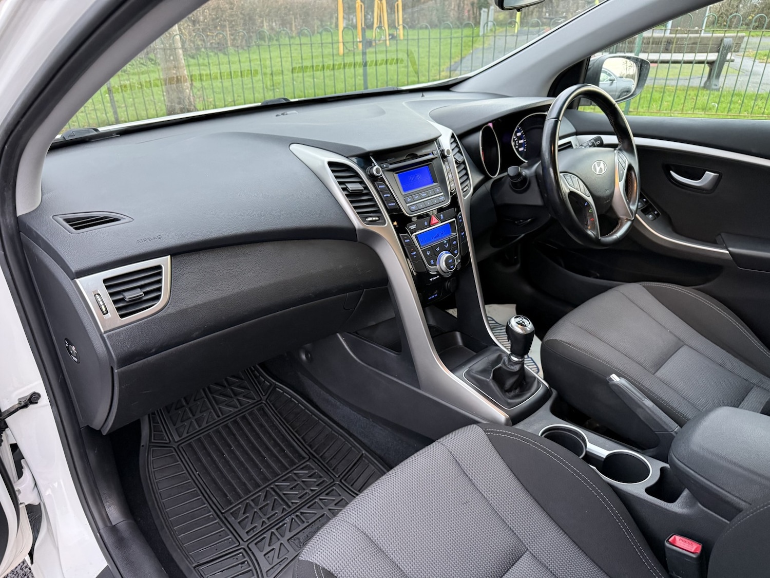 Used Hyundai i30 2014 for sale - 77051595: Photo 11