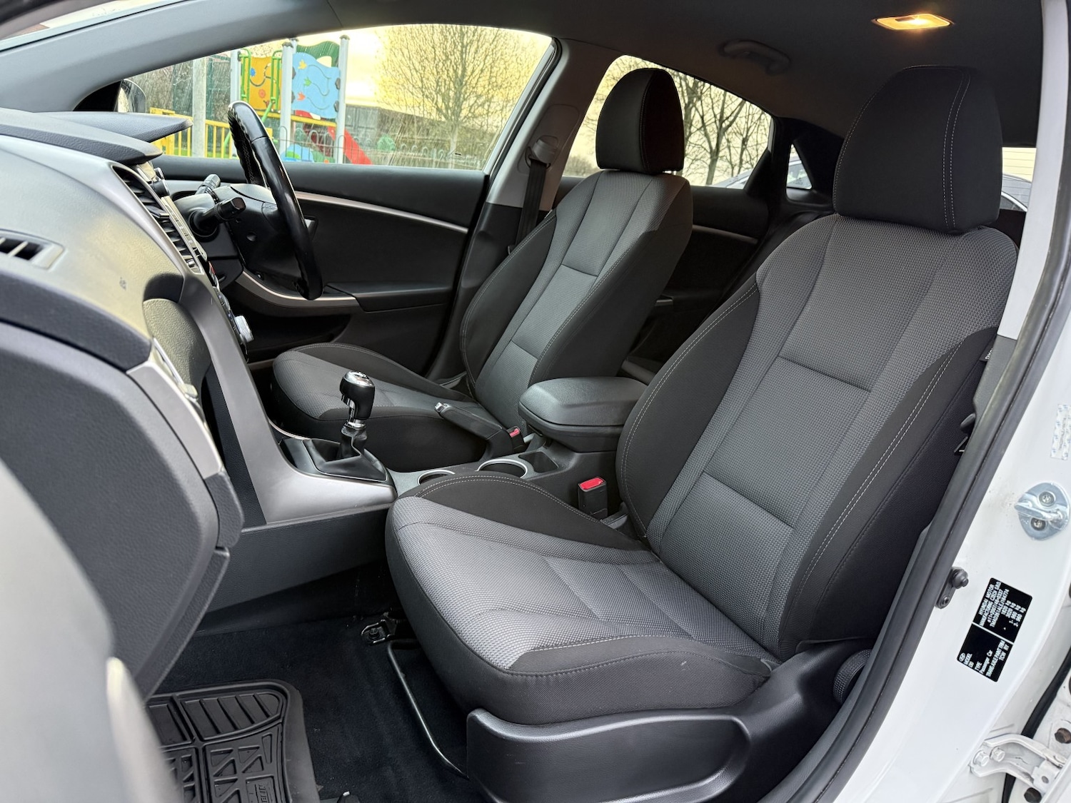 Used Hyundai i30 2014 for sale - 77051595: Photo 12