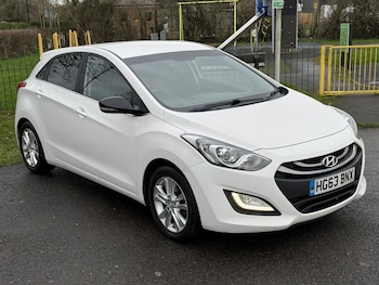 Used Hyundai i30 2014 for sale - 77051595: Photo