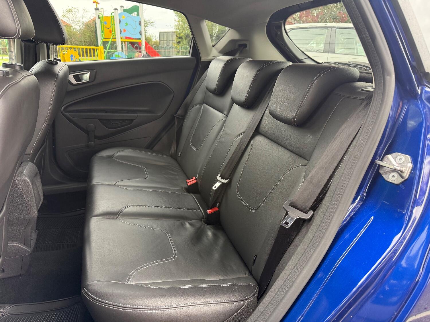 Used Ford Fiesta 2017 for sale - 76334792: Photo 11