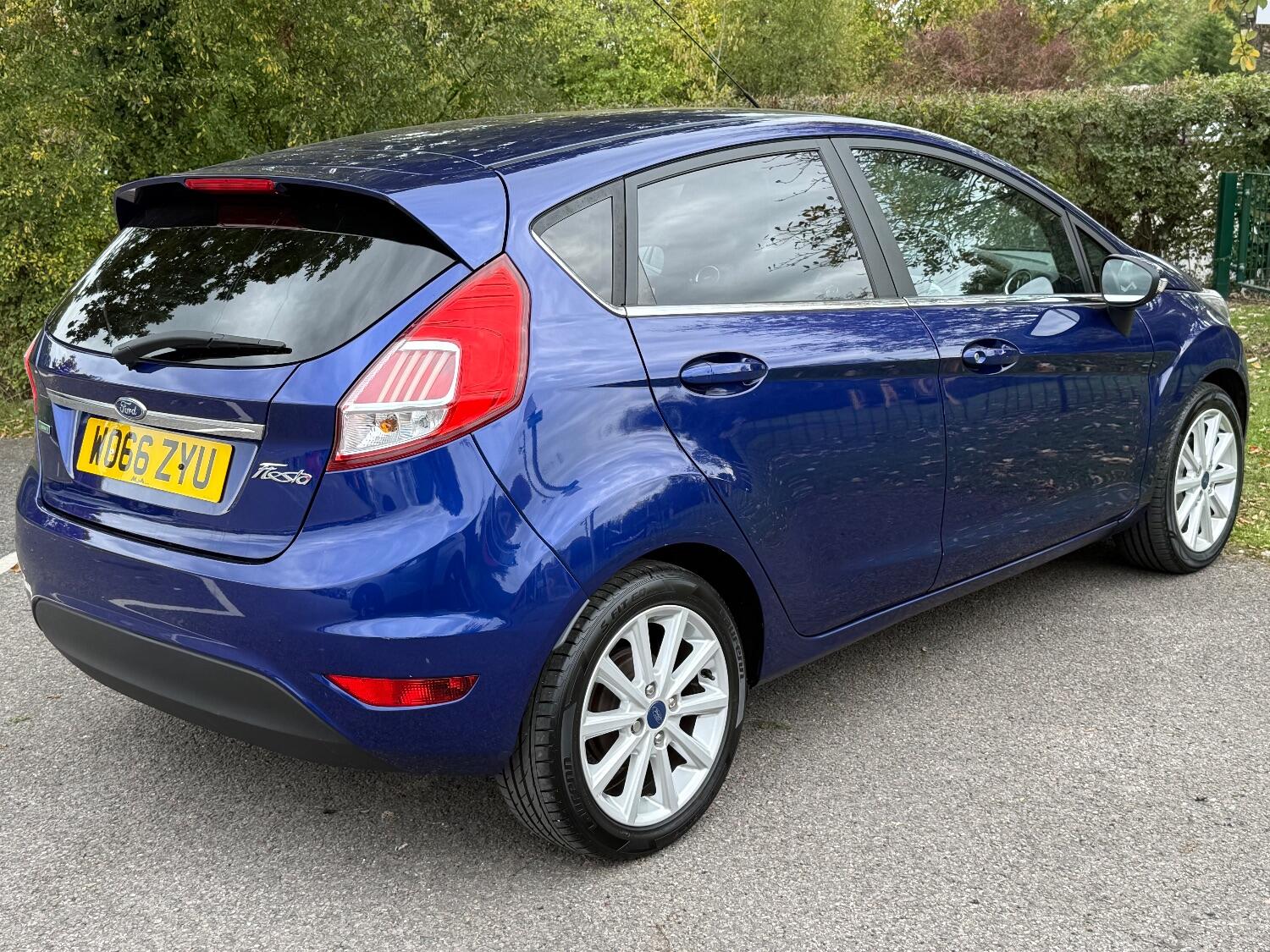 Used Ford Fiesta 2017 for sale - 76334792: Photo 5
