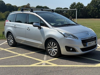 Peugeot - 5008