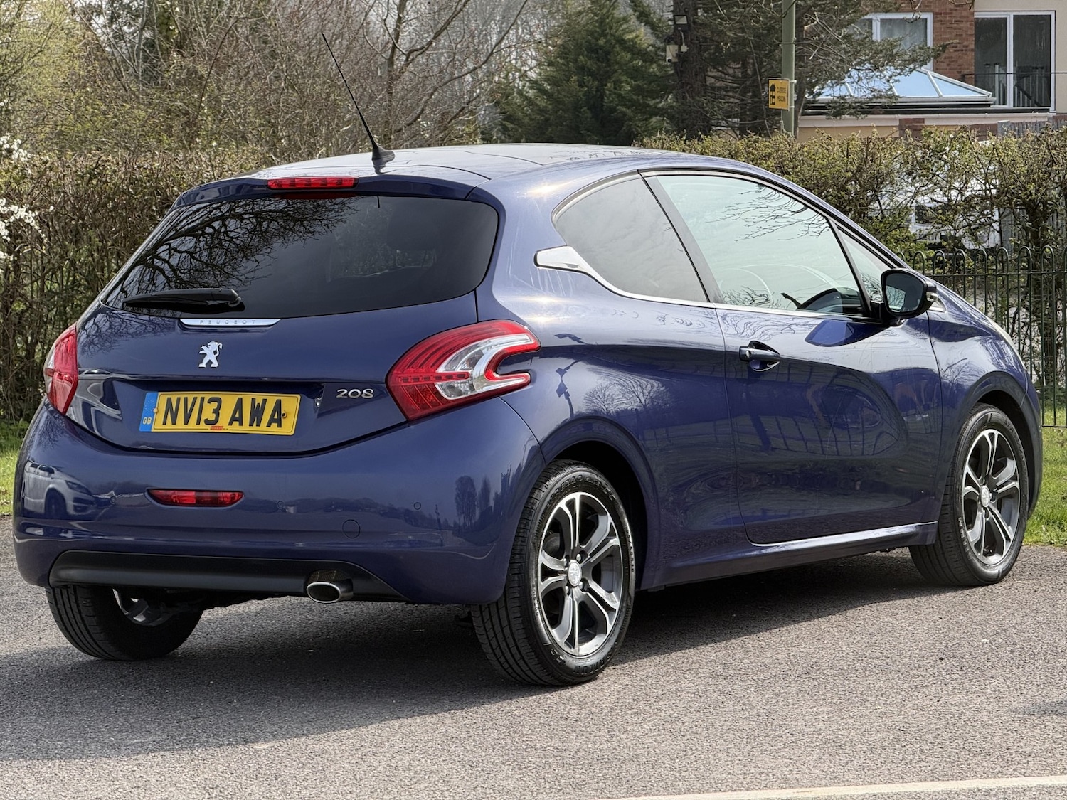 Used Peugeot 208 2013 for sale - 77991616: Photo 4