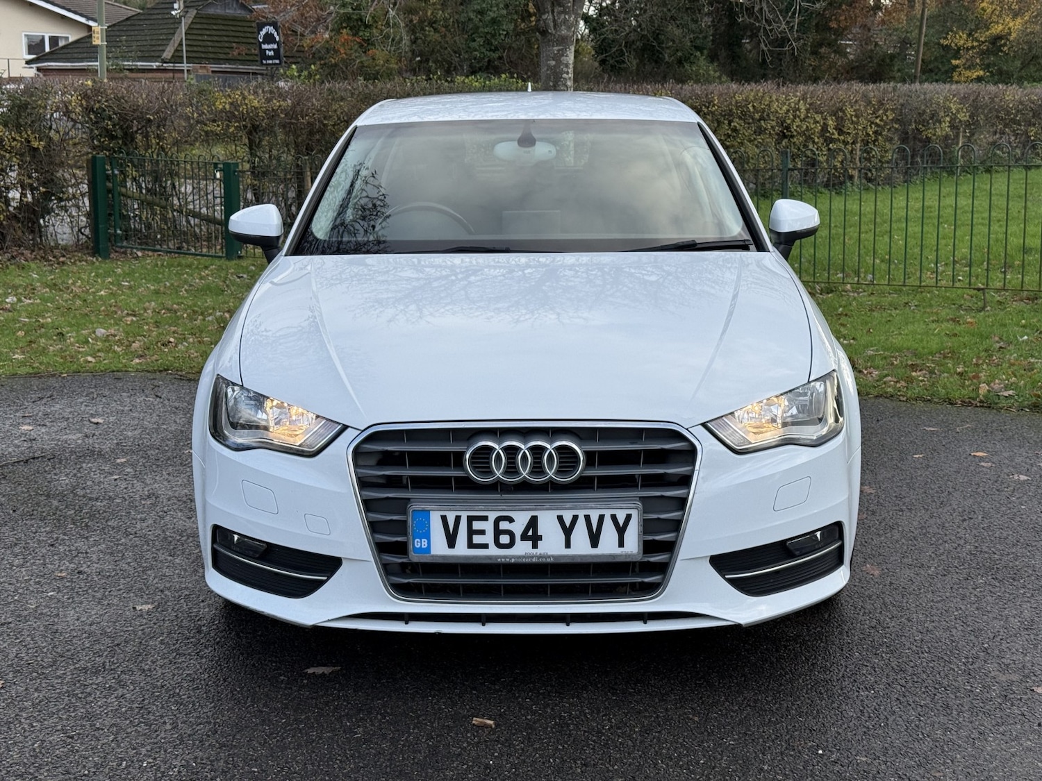 Used Audi A3 2014 for sale - 76848682: Photo 2