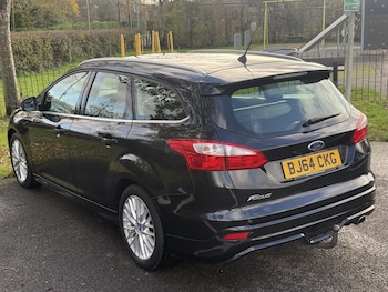 Used Ford Focus 2014 for sale - 76799247: Photo