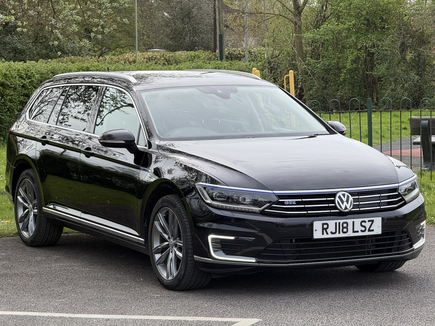 Used Volkswagen Passat 2018 for sale - 78182788: Photo 1