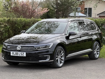 Used Volkswagen Passat 2018 for sale - 78182788: Photo