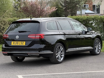 Used Volkswagen Passat 2018 for sale - 78182788: Photo