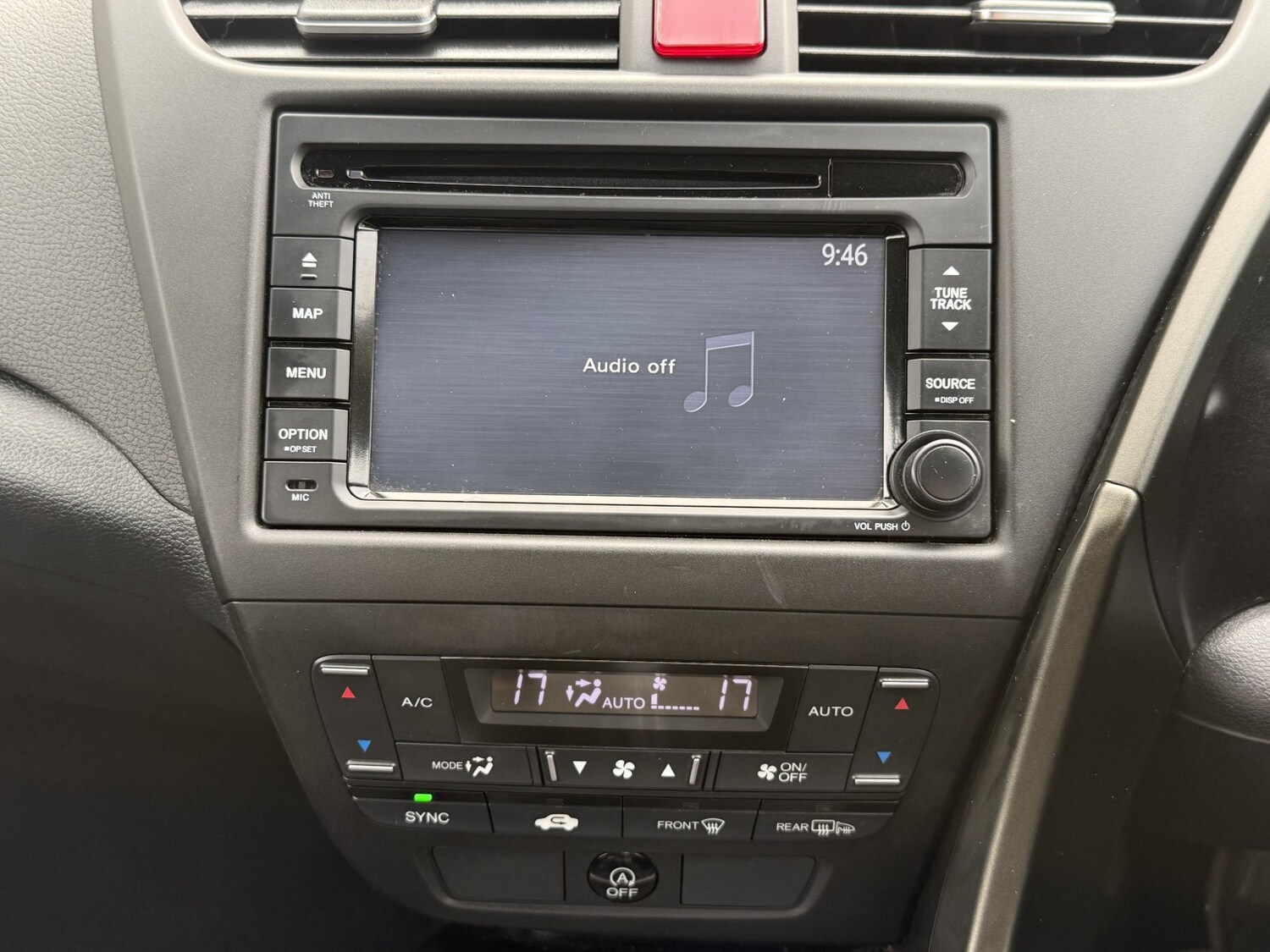 Used Honda Civic 2013 for sale - 77983743: Photo 20